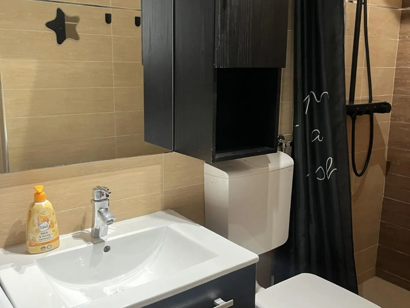 Small House Nea In City Center-With Free Parking 普拉 0*,  克罗地亚