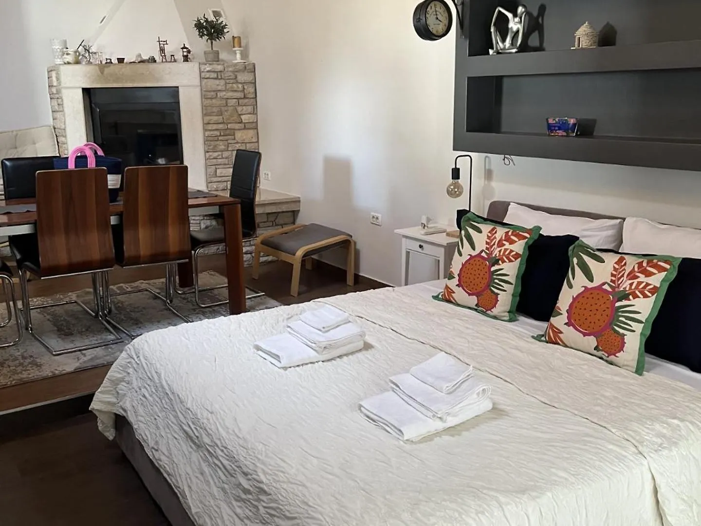 Small House Nea In City Center-With Free Parking 普拉 克罗地亚
