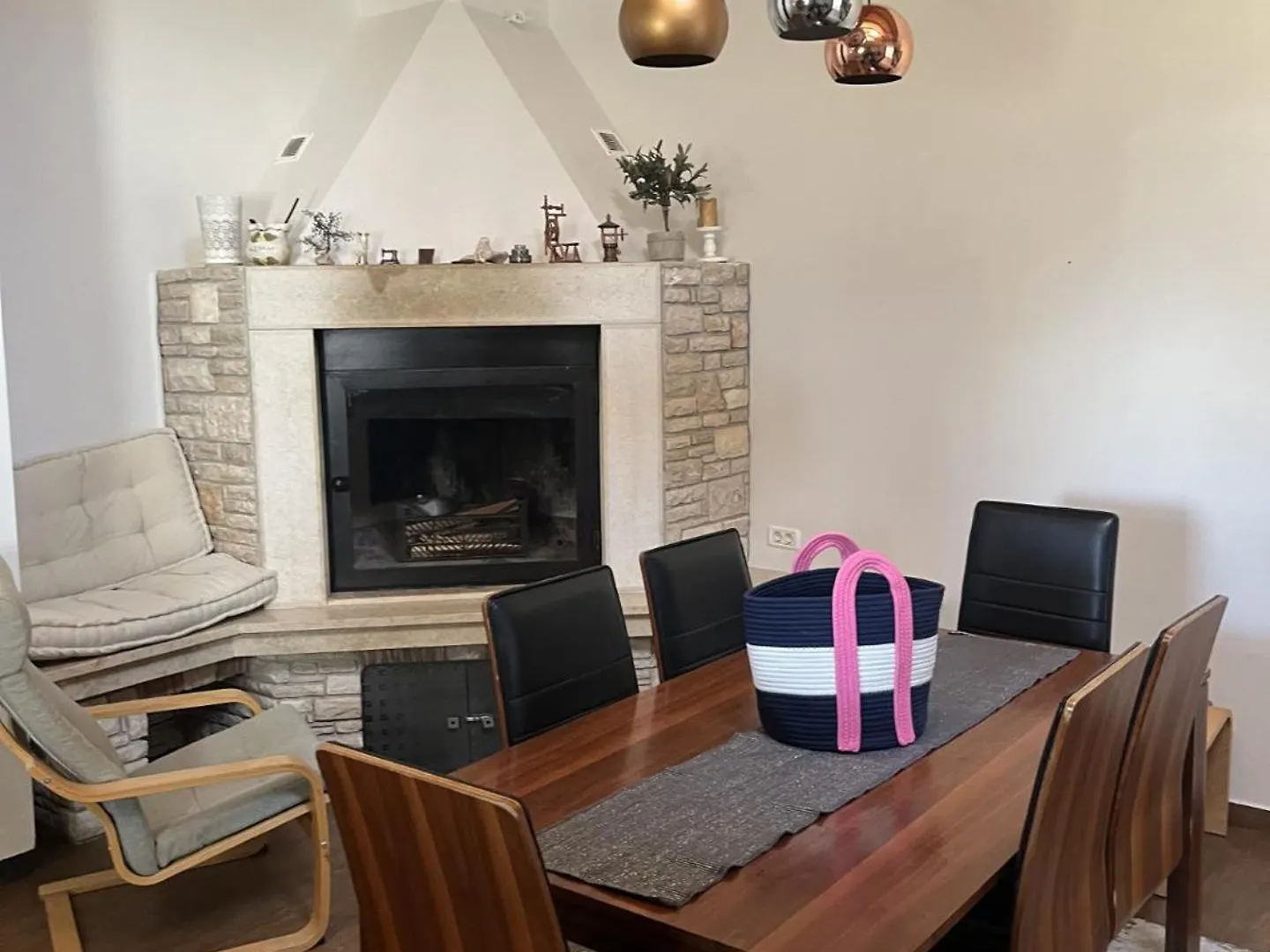 公寓 Small House Nea In City Center-With Free Parking 普拉 克罗地亚